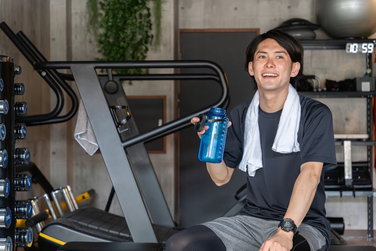 ジムに持っていく水筒の選び方！保冷力や容量で失敗しない秘訣とは
